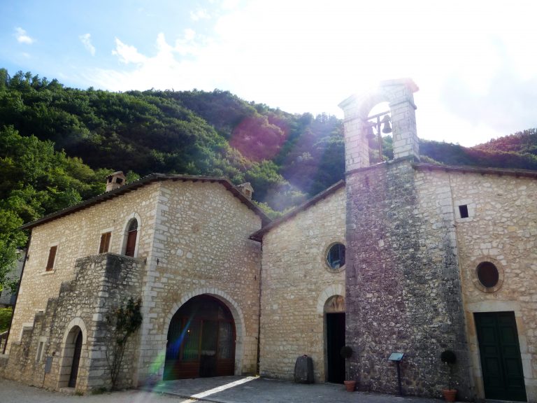 VISITE DE SAINTE RITA EN OMBRIE ITALIE PRIER POUR LE MONDE Oser